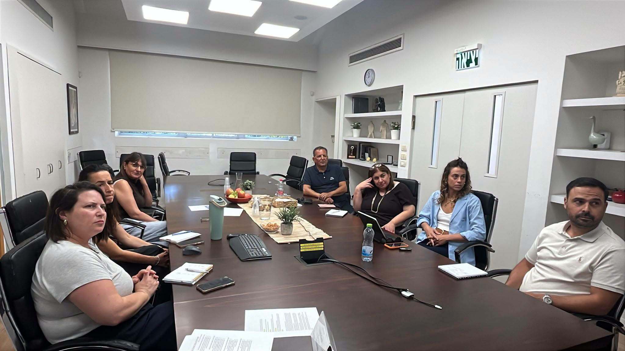ביקור וישיבת עבודה לאשכול כנרת עמקים עם מיכל כהן, מנכ״לית קרן רש״י.